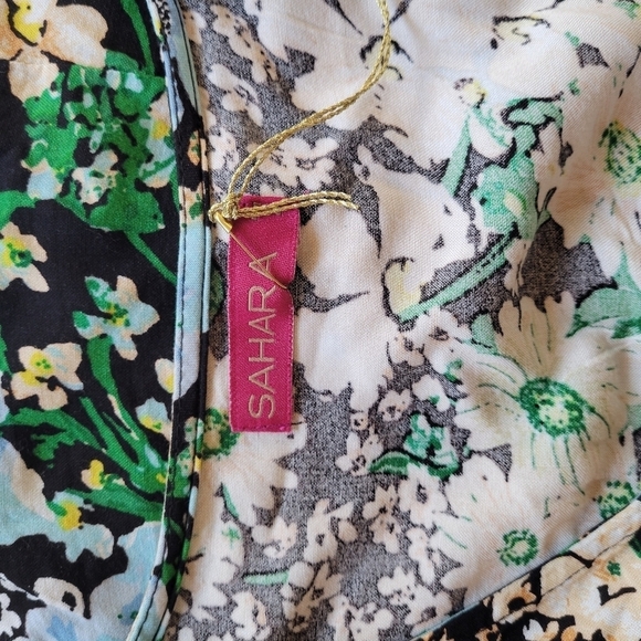 Sahara Floral Blouse - Picture 4 of 6